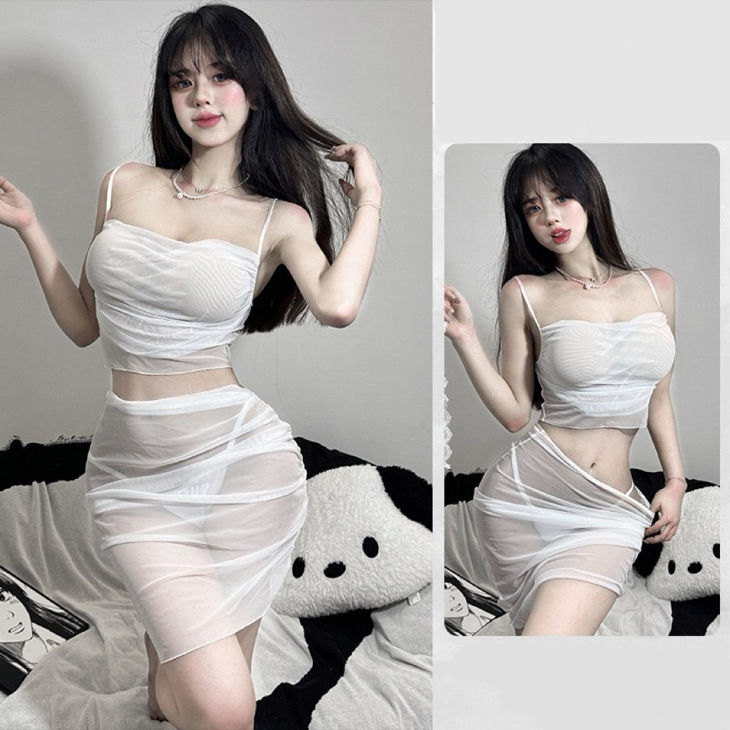 See-through suspender hip skirt