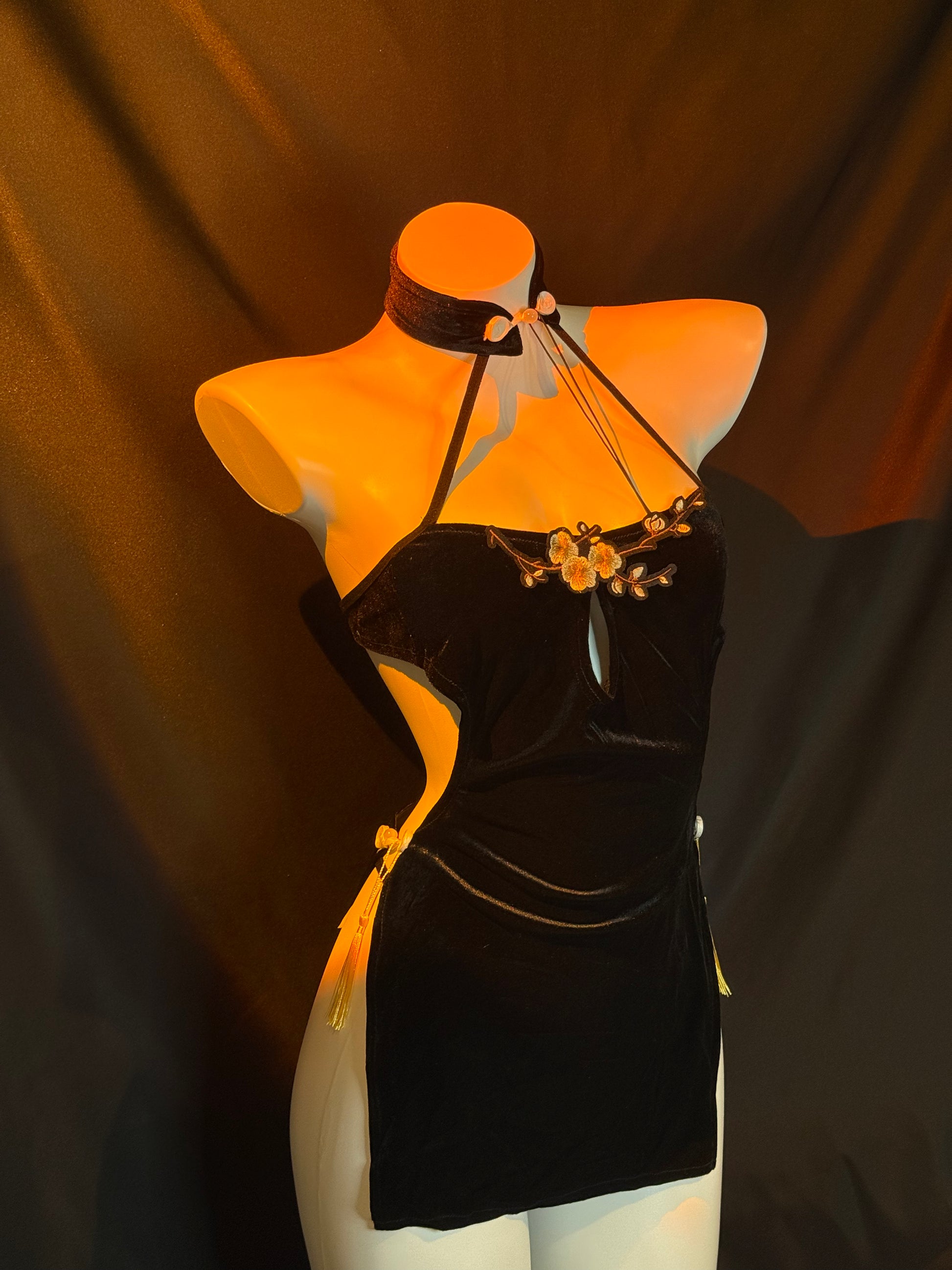 Plum Blossom Embroidered Slit Cheongsam Lingerie – Sexy Oriental Halter Dress with Side Ties