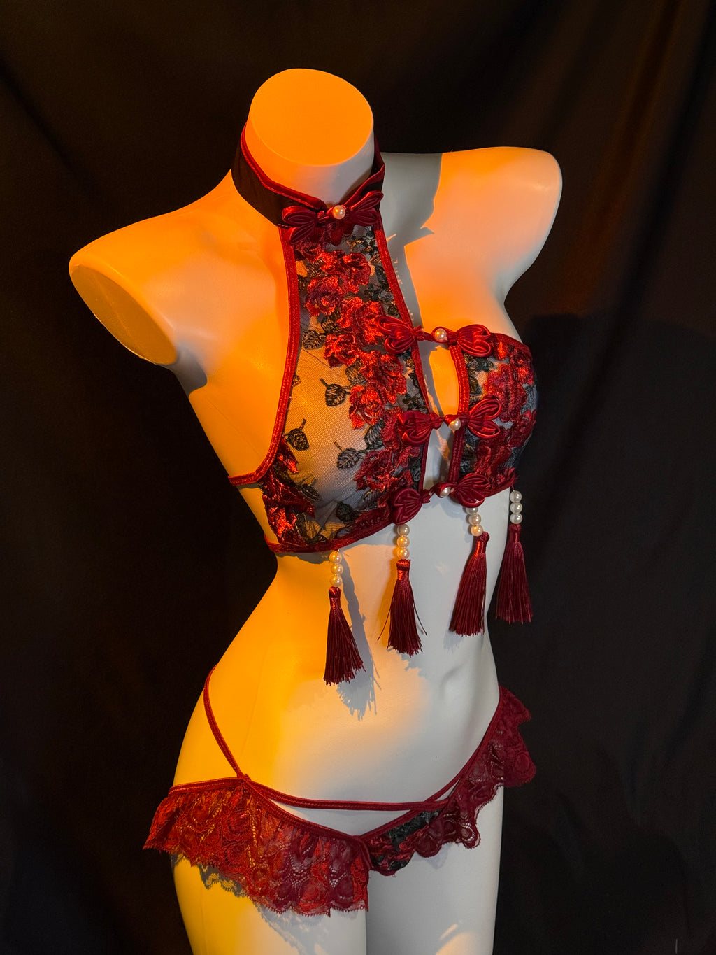 Oriental Beauty Cheongsam