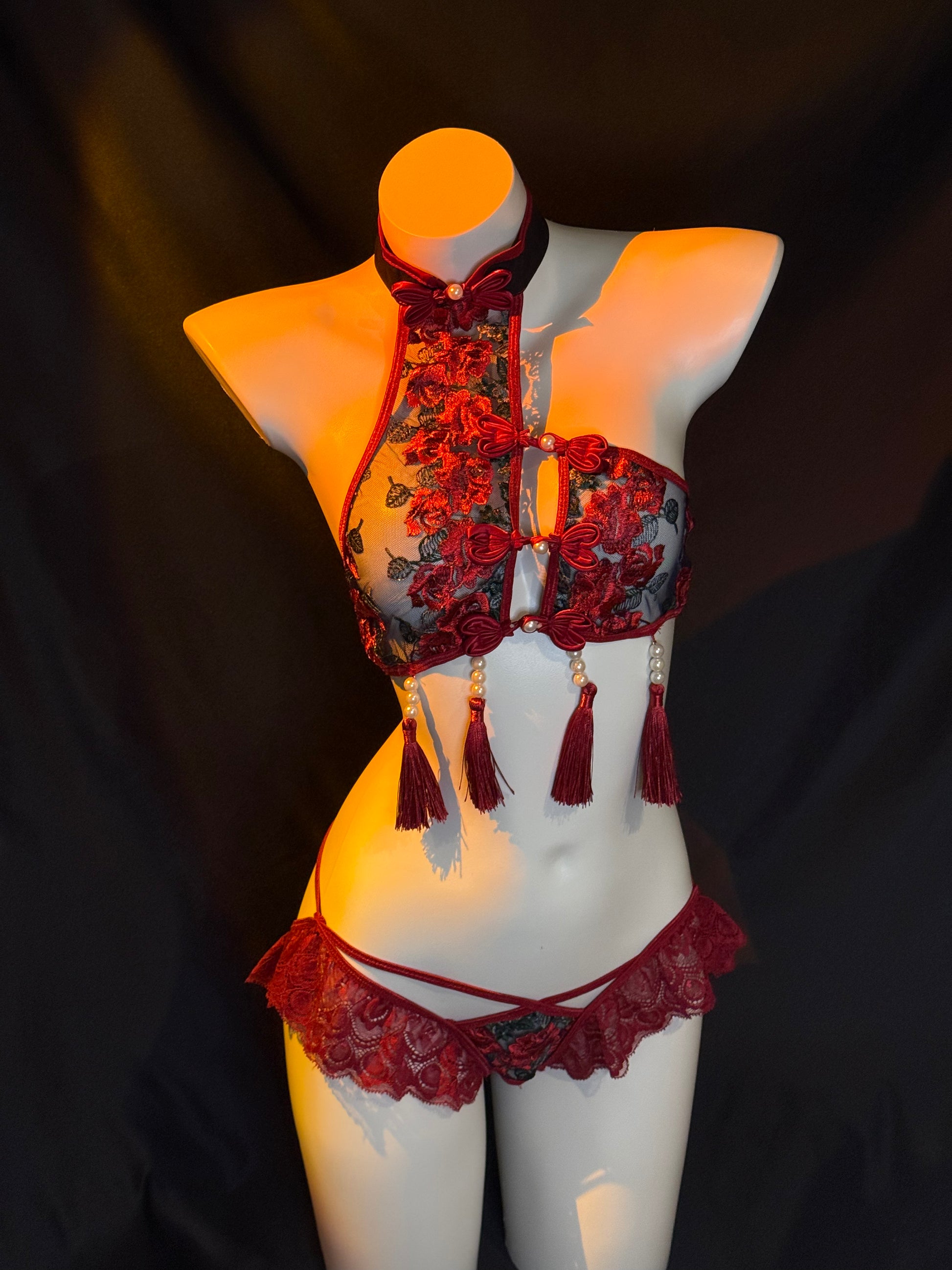 Oriental Beauty Cheongsam