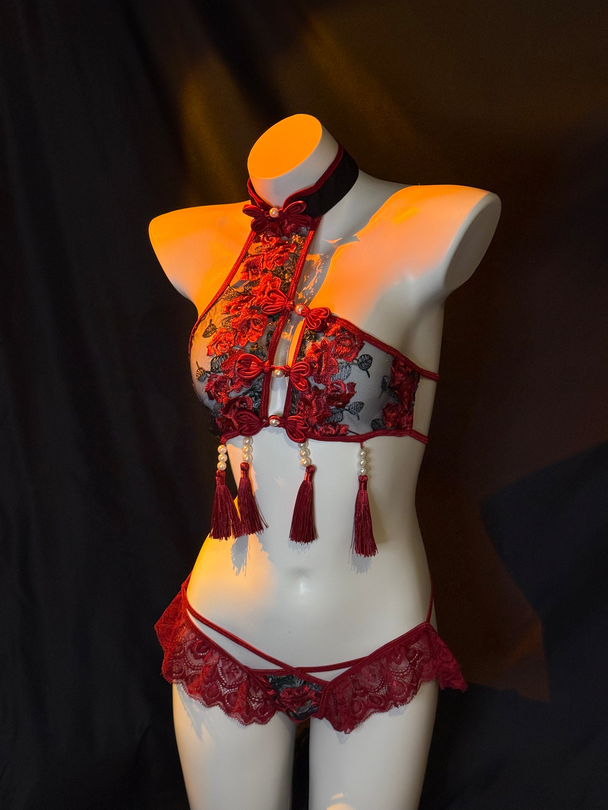 Oriental Beauty Cheongsam