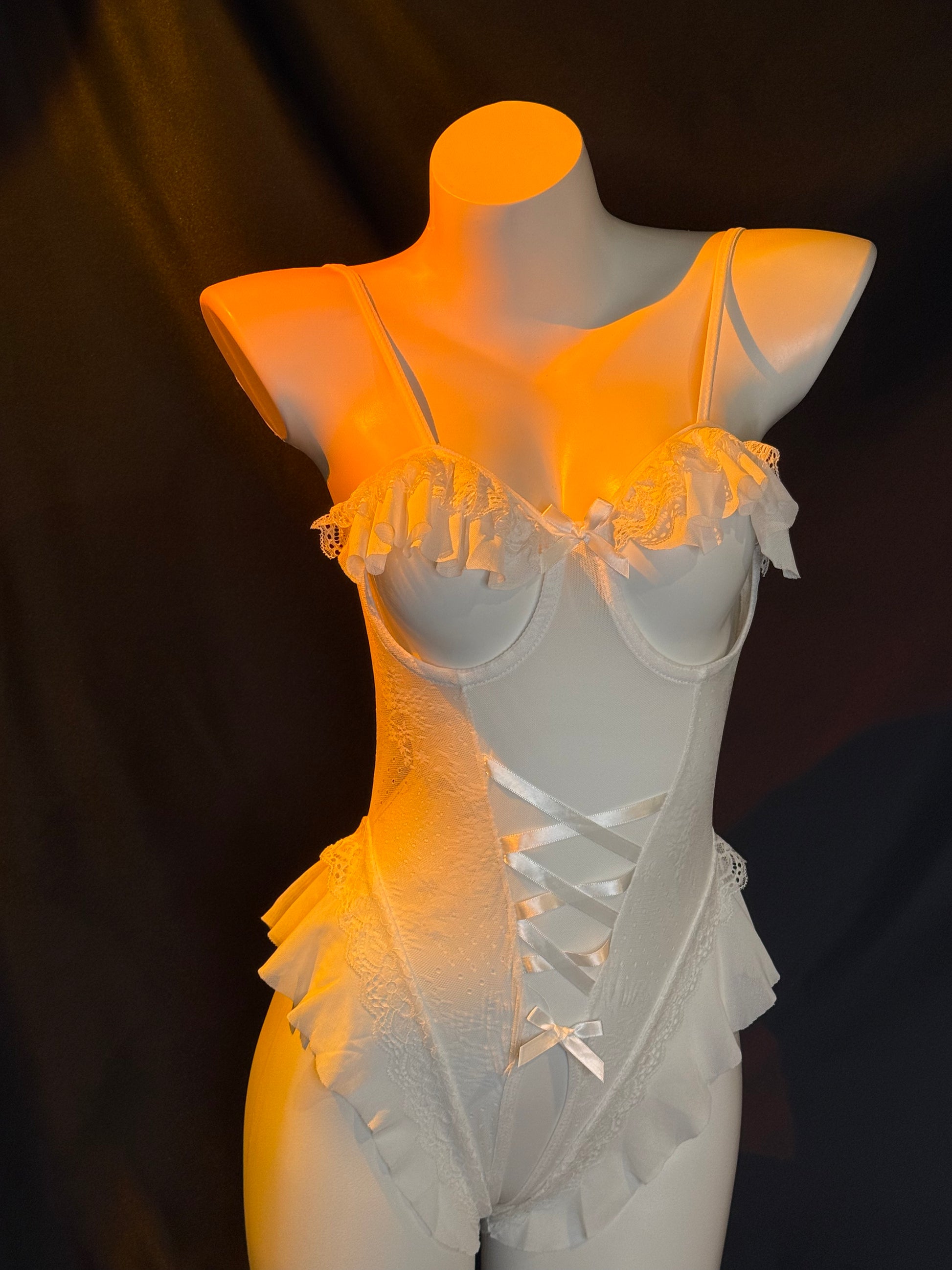 braroo Sweet Milky Bunny Lingerie Set – Sheer Underwire Bodysuit with Lace Ears, Tail & Accessories